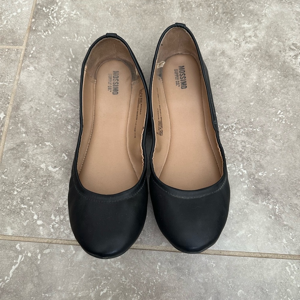 Black flats